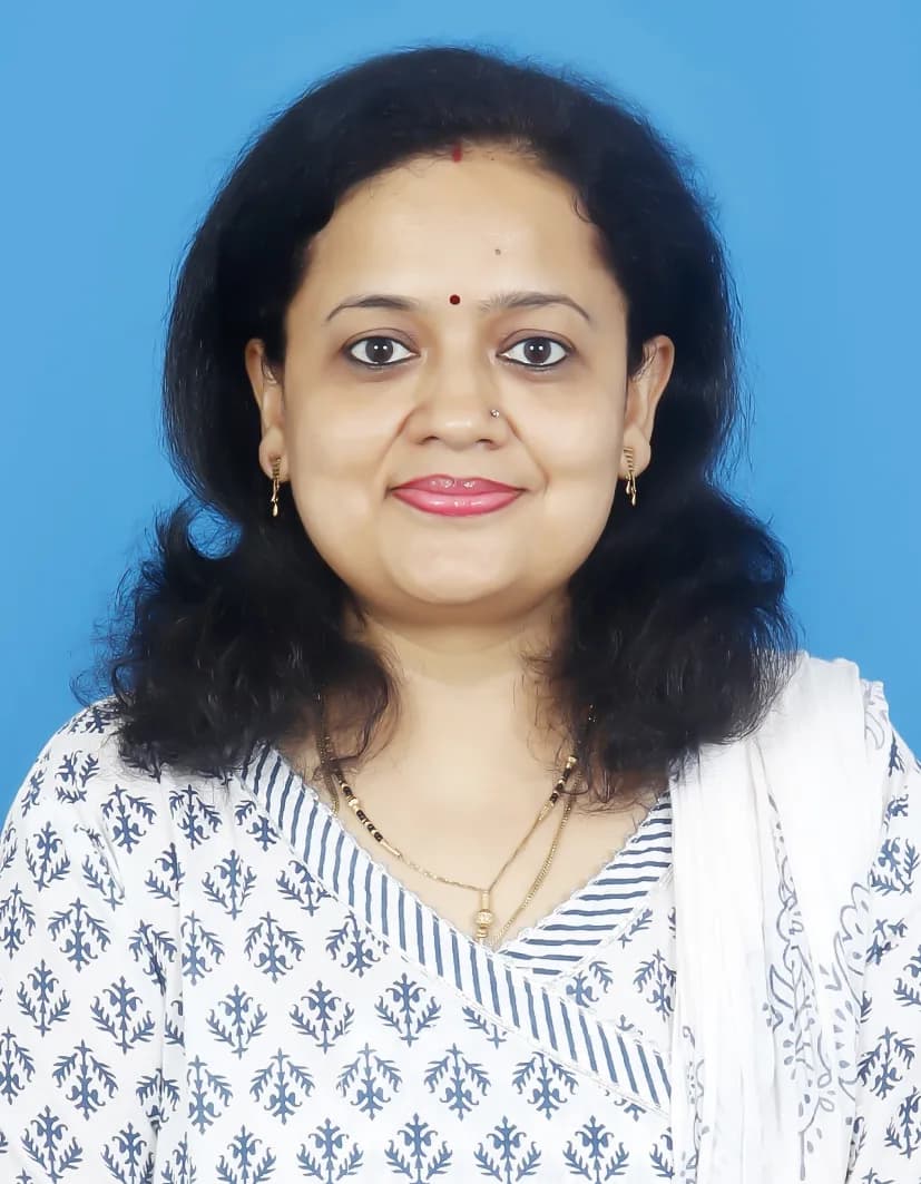 Dr. Pooja Mishra, Assistant Professor at IIIT Vadodara