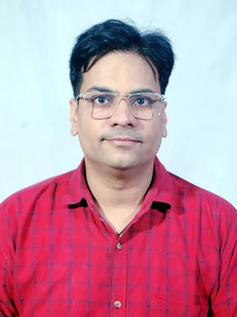 Dr. Uday Panwar, Assistant Professor at IIIT Vadodara